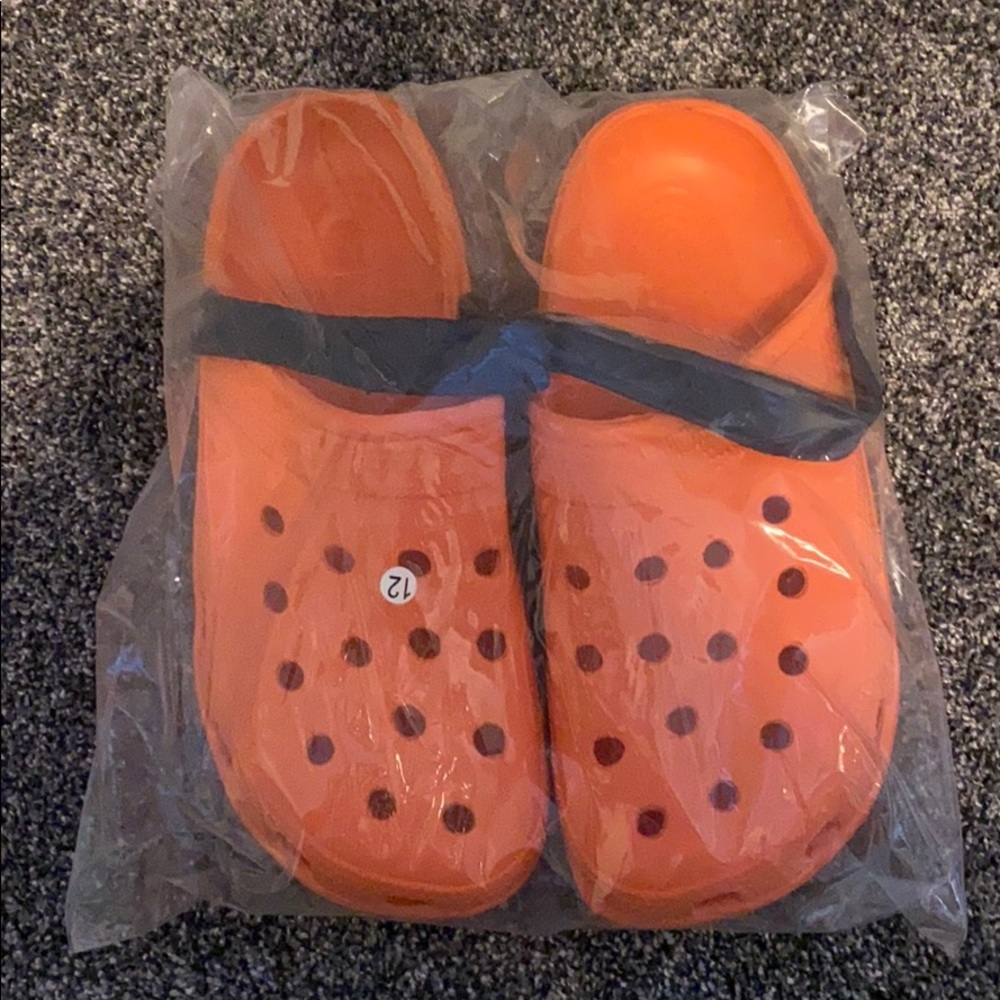 BirdDogs Men’s Rubber Clogs